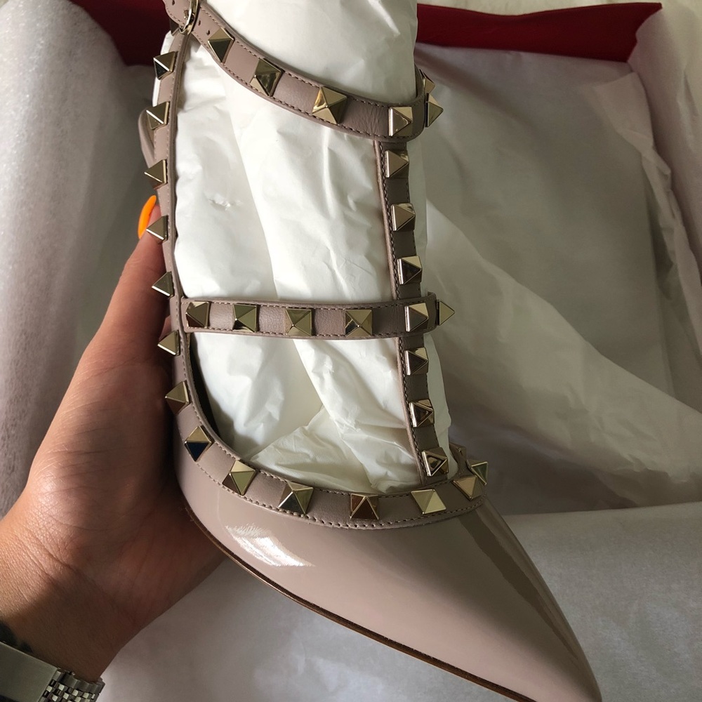 Valentino Garavani Rockstud ankle strap pump